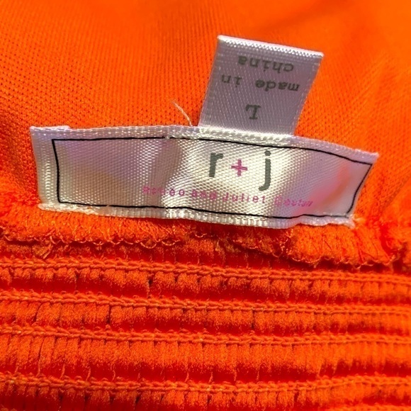 ROMEO & Juliet Skirt Orange Crocheted - Picture 5 of 7